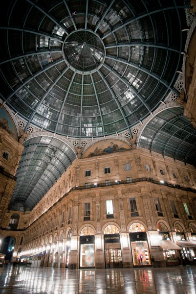 Vittorio Emanuele Gallery - Milan — Stock Photo, Image