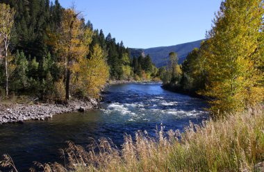 Yellowstone river clipart