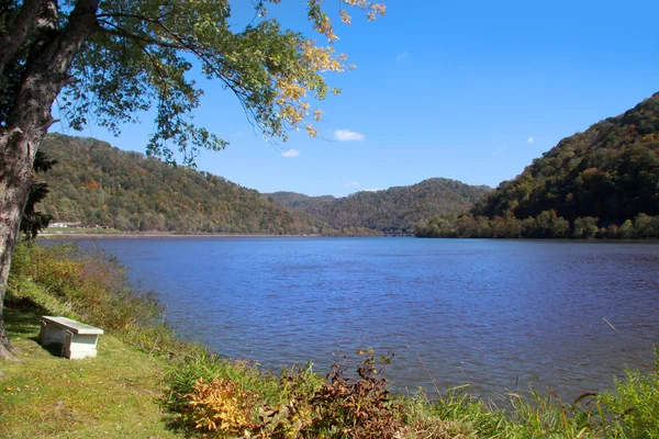 Lago panorâmico em West Virginia — Fotografia de Stock