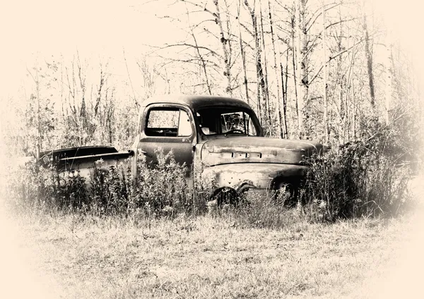 Παλιό φορτηγάκι — Φωτογραφία Αρχείου