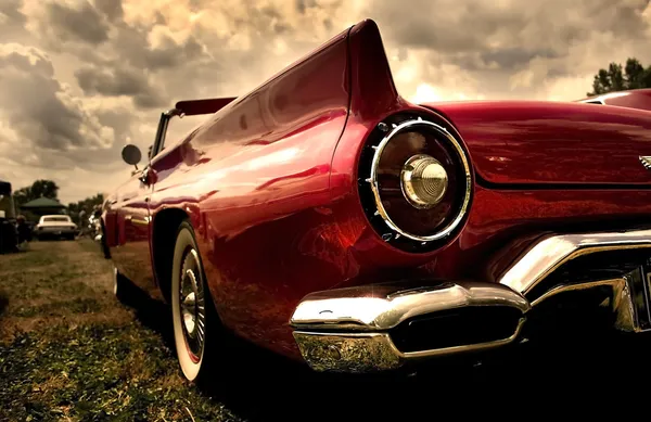 Fechar a foto de um carro vintage — Fotografia de Stock