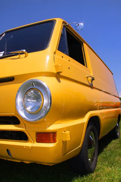 Yellow classic van — Stock Photo, Image