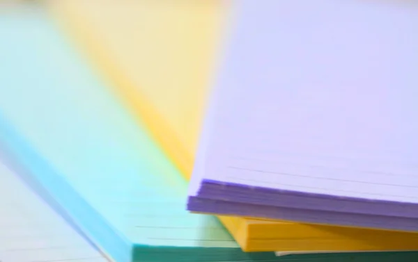Almofadas de notas coloridas — Fotografia de Stock