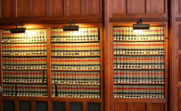 Βιβλιοθήκη βιβλίο νόμου — Φωτογραφία Αρχείου