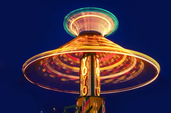 Yo-Yo nöjesparken ride — Stockfoto