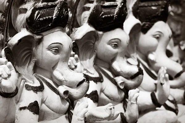 Hindu god three Ganesh idols — Stock Photo, Image