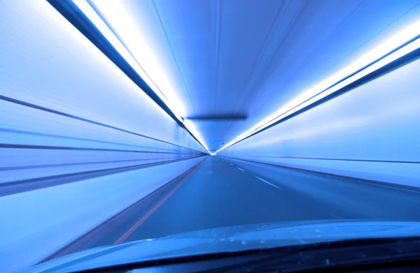 Tunnel körning — Stockfoto