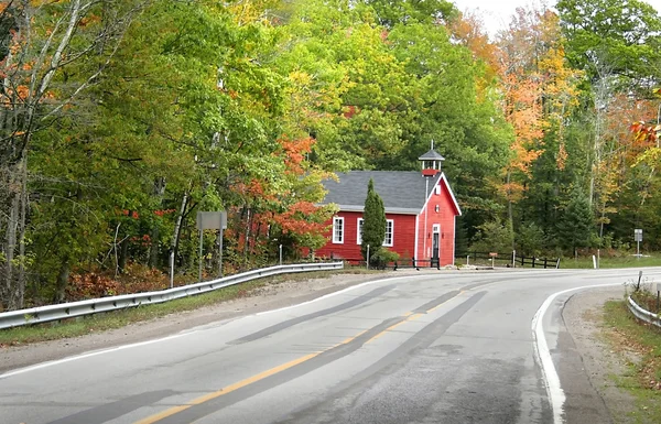 Malownicze jesień jazdy sposób — Zdjęcie stockowe