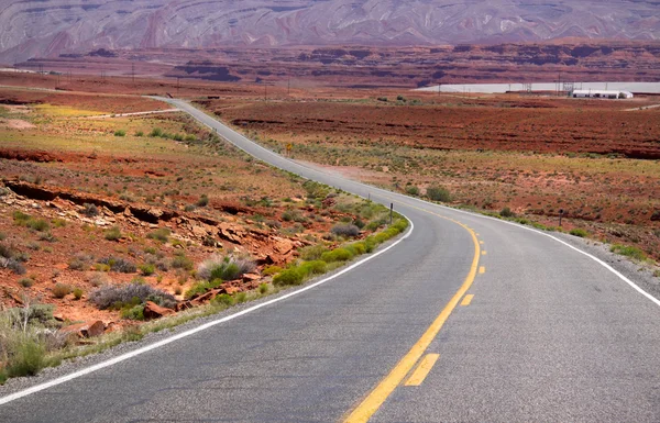 Schilderachtige woestijn rijden — Stockfoto