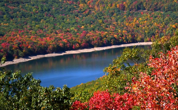 Paysage d'automne pittoresque — Photo