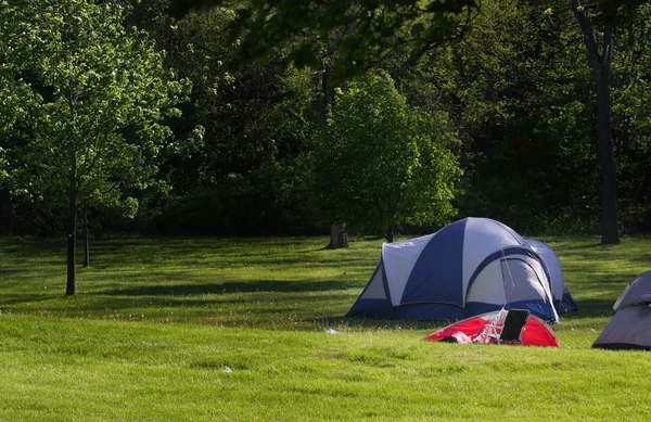 Namiot piknikowy — Zdjęcie stockowe