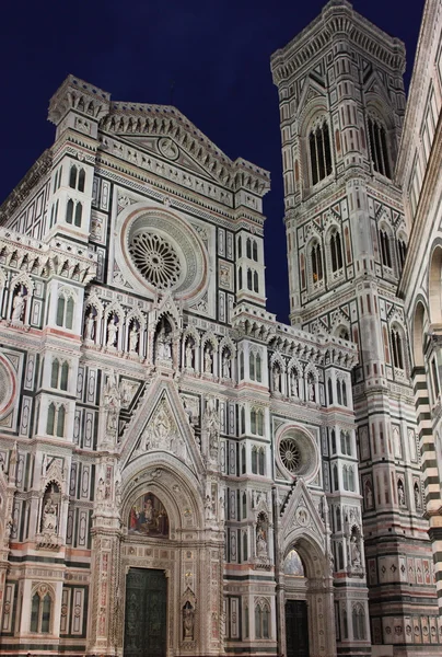 Florence Kathedraal per nacht — Stockfoto