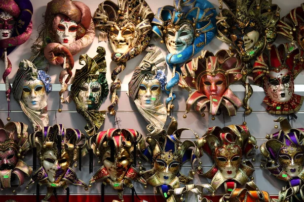 Venetiaanse carnaval maskers — Stockfoto