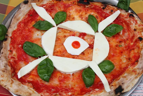 Pizza with mozzarella — Stock Photo, Image