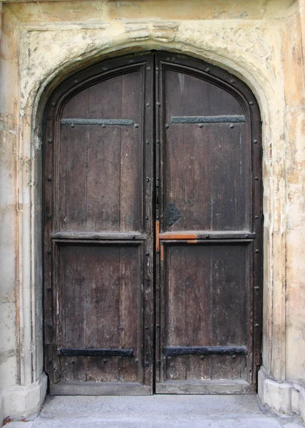 Μεσαιωνική μπροστινή πόρτα — Φωτογραφία Αρχείου