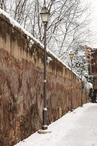 Medieval walkway in wintertime — Stock Photo, Image