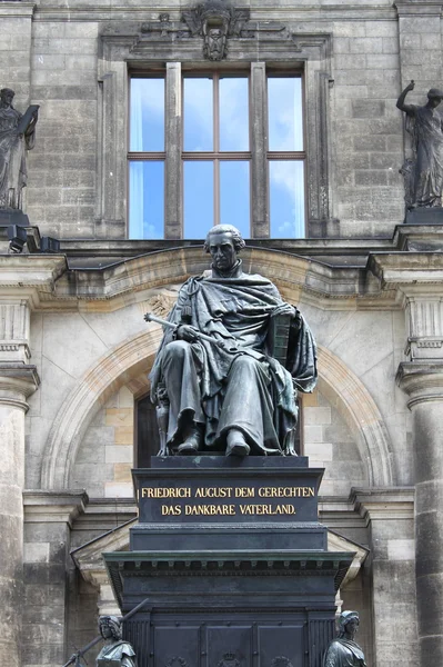Friedrich augusztus szobor — Stock Fotó