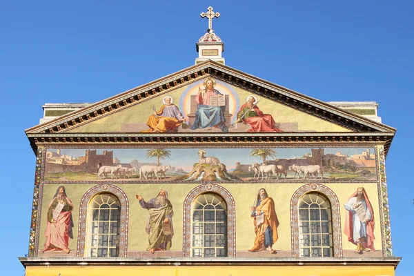 Szent Pál bazilika a falon kívül — Stock Fotó