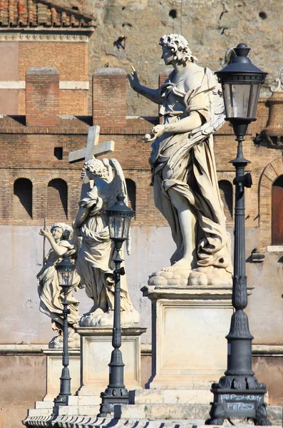 Saint angel brug in rome — Stockfoto