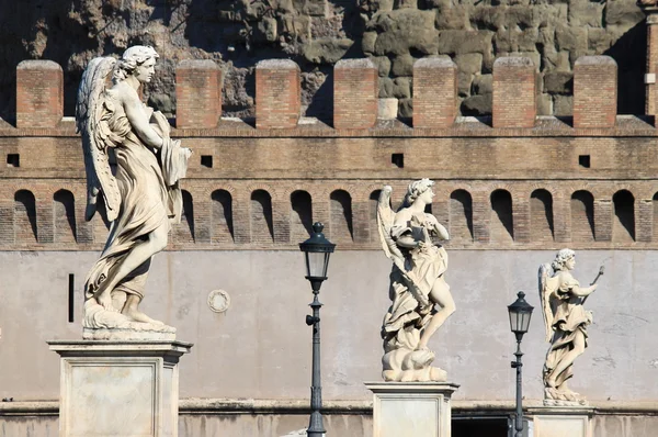 Мост Святого Ангела в Риме — стоковое фото