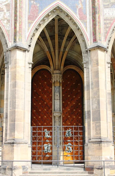 Gothic gate — Stock Photo, Image