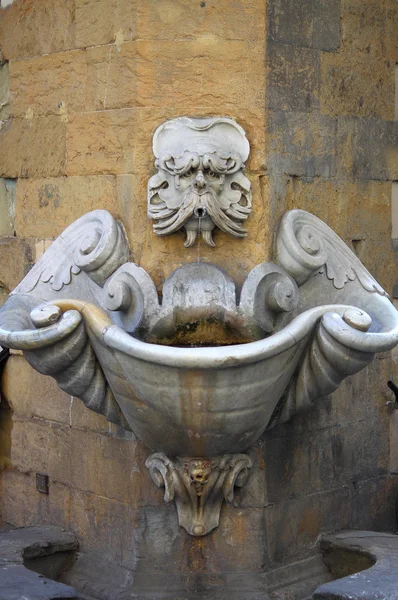 Renesansowa fontanna — Zdjęcie stockowe