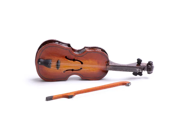 玩具小提琴孤立 — 图库照片
