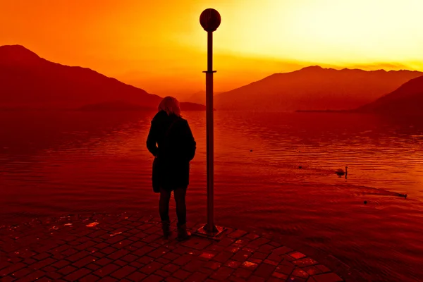 Woman & Sunset — Stock Photo, Image