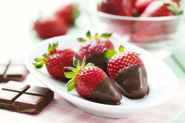 초콜릿 감소 딸기 — 스톡 사진