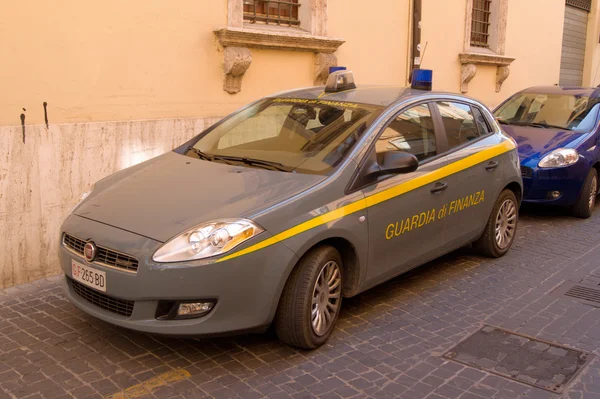 Автомобіль Guarda ді Finanza — стокове фото
