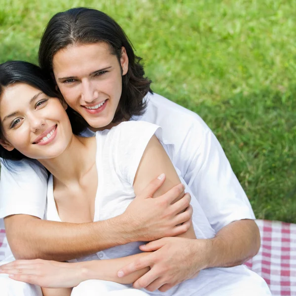 Happy couple together, outdoor — Stock Photo, Image