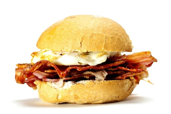 Bacon and egg bun. — Stock Photo, Image