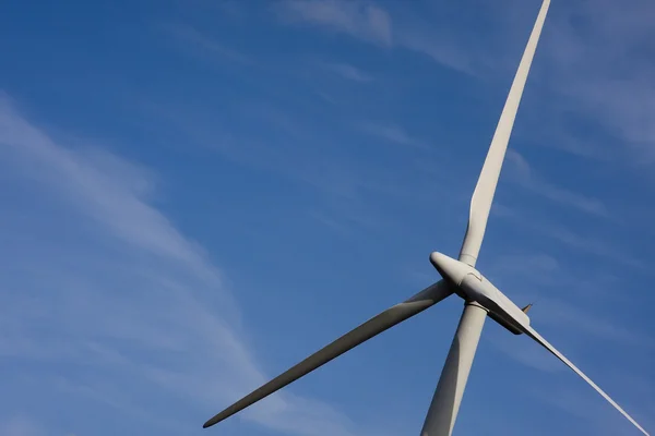 風力タービン、生態学、再生可能エネルギー — ストック写真