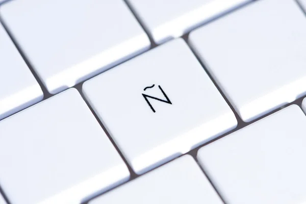 Punto típico del español en el teclado de la computadora — Foto de Stock