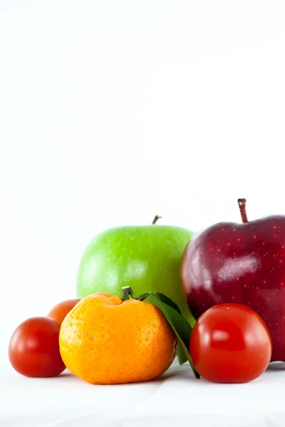 Misturar frutas isoladas — Fotografia de Stock