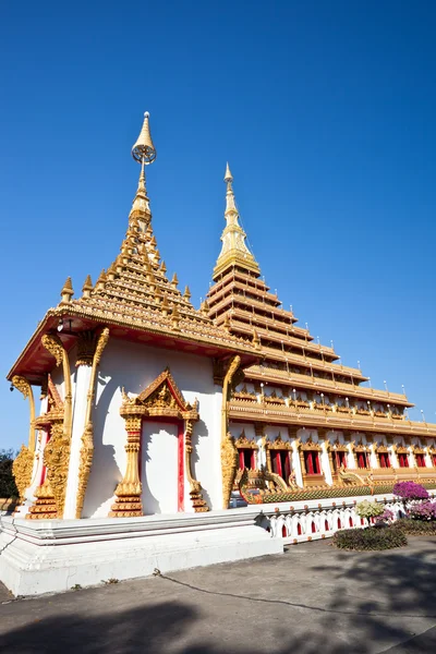 Beautiful Temple on blue sky background — Stock Photo, Image