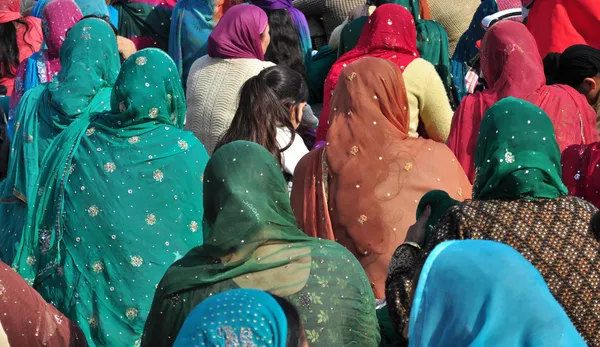 Indiai nők színes sari Stock Fotó