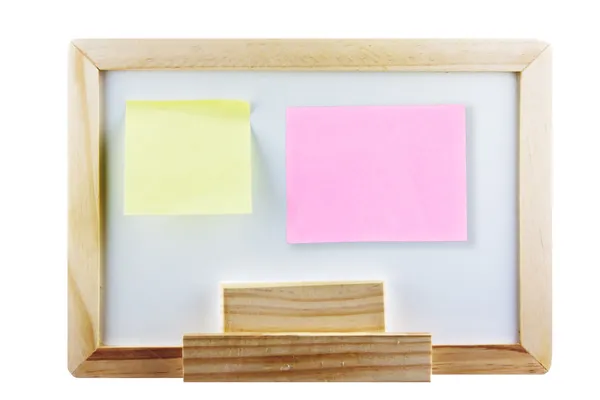 Whiteboard met geel en roze post-it — Stockfoto