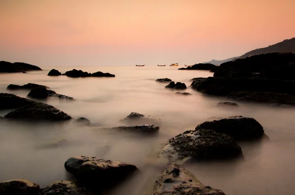 海の波の長時間露光 — ストック写真