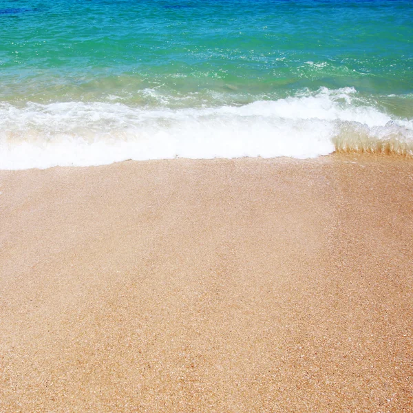 Belas ondas de praia — Fotografia de Stock