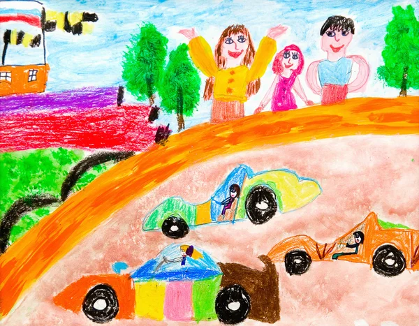 Kreativität der Vorschulkinder beim Zeichnen von Fahrzeugen — Stockfoto