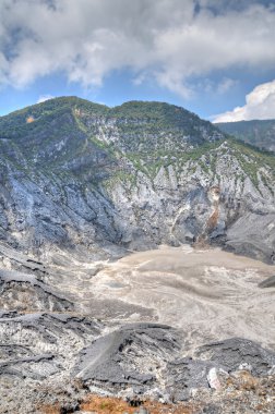 Tangkuban Perahu