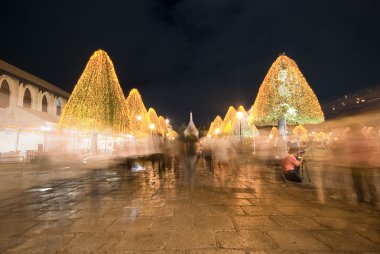 Grand palace geceleri yürüyüş