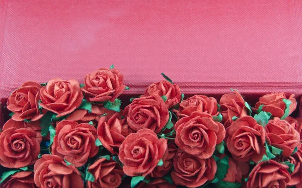 Rosas rojas aisladas — Foto de Stock