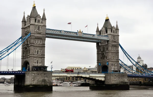 London bridge i vinter. — Stockfoto