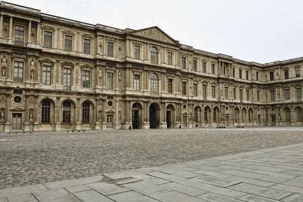 Париж - Франції музей дю Лувр — стокове фото