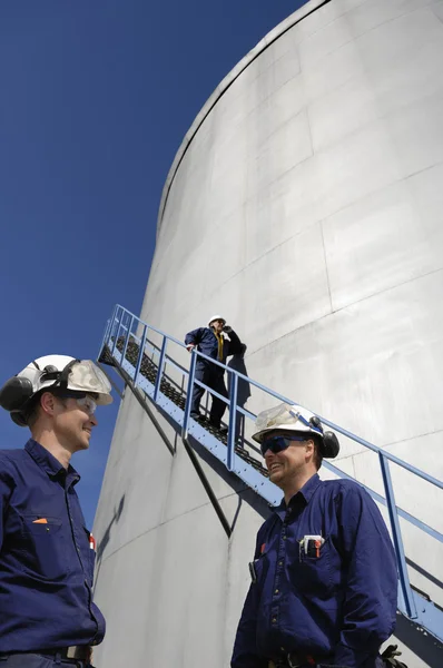 Oil, fuel and gas storage tanks — Stock Photo, Image