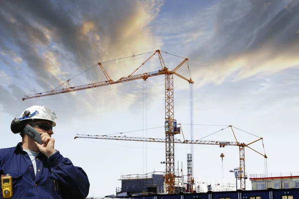 Lavoratori del cantiere e costruzioni — Foto Stock