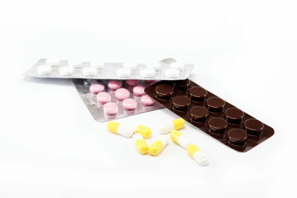 Gyógyszerek elszigetelt fehér background — Stock Fotó