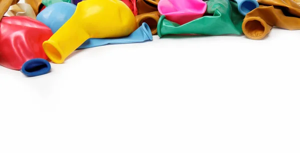 Färg ballonger isolerad på vit — Stockfoto